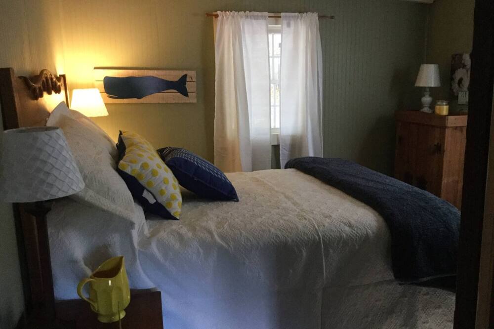 Photo of Bedroom in Lynn