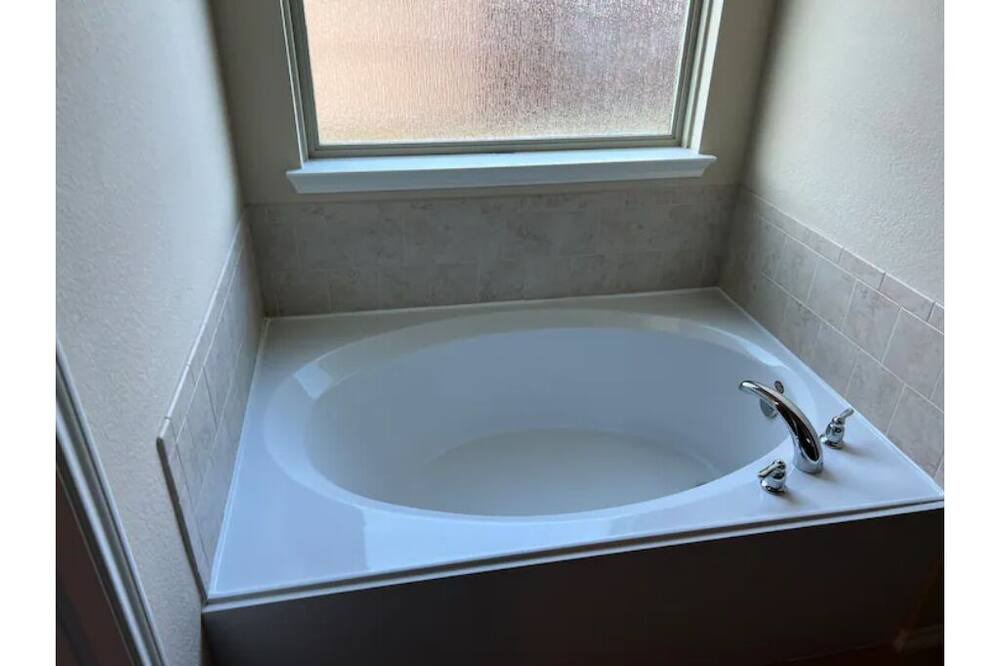 Photo of Bathroom in Denton County