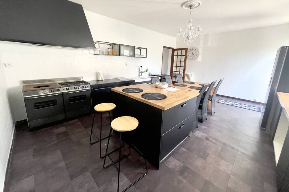 Photo of Kitchen in Ade