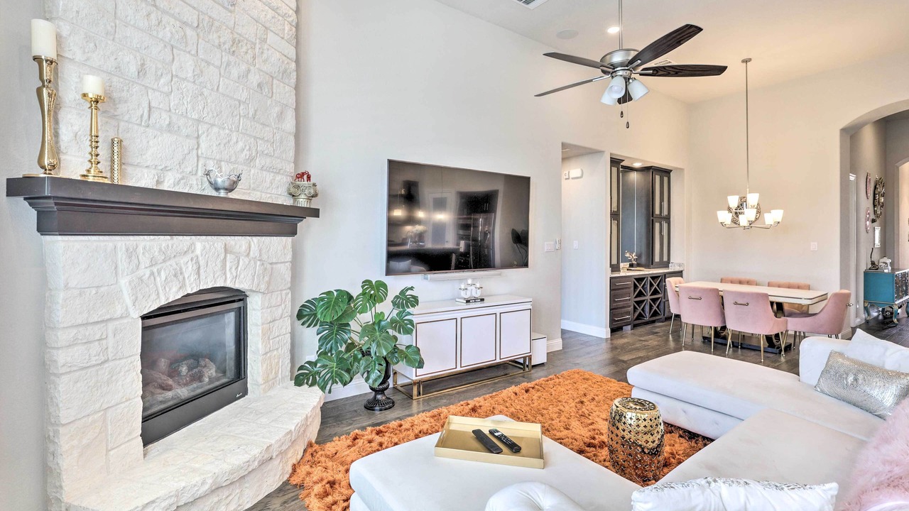 Photo of Livingroom in Haslet