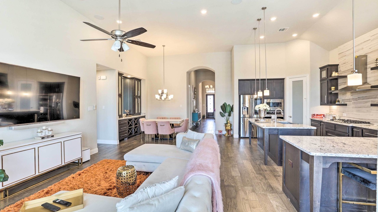 Photo of Livingroom in Haslet