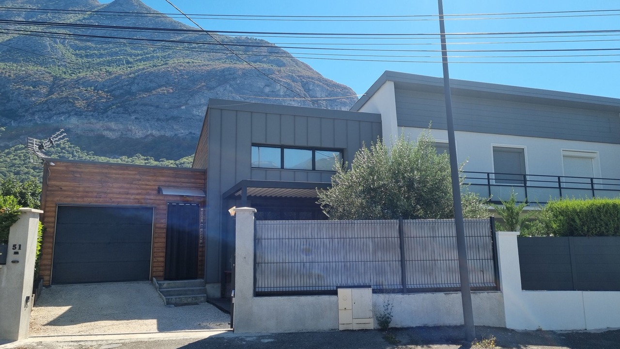 Photo of Outdoor in Saint-Egreve