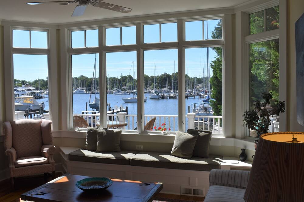 Photo of Others in Eastport