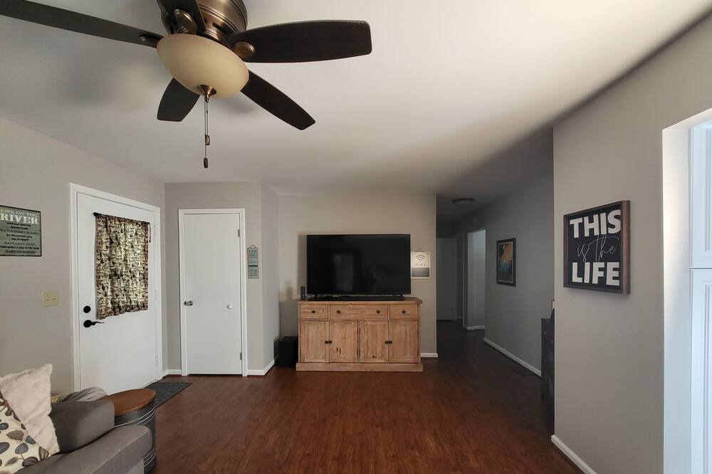 Photo of Bedroom in Gladwin
