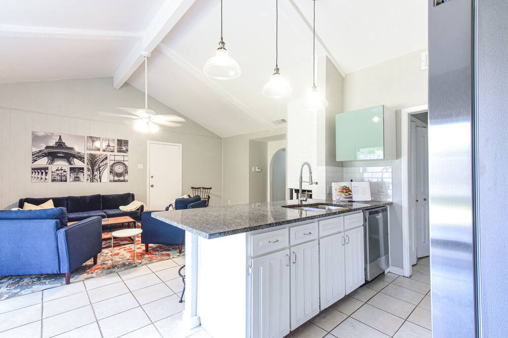Photo of Bedroom in Richardson