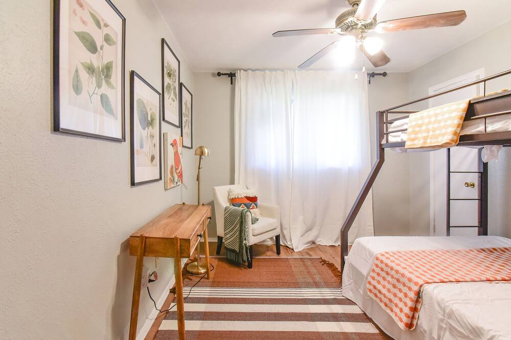 Photo of Bedroom in Richardson