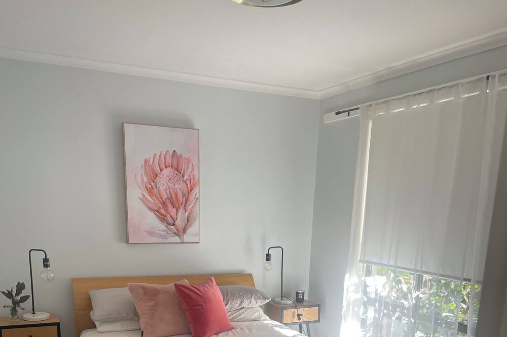 Photo of Bedroom in Bonbeach