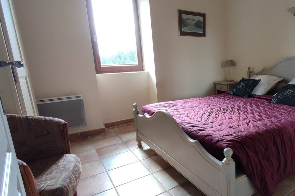 Photo of Bedroom in Saint-Julien-du-Serre