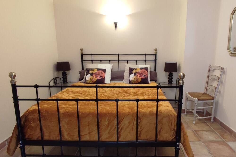 Photo of Bedroom in Saint-Julien-du-Serre