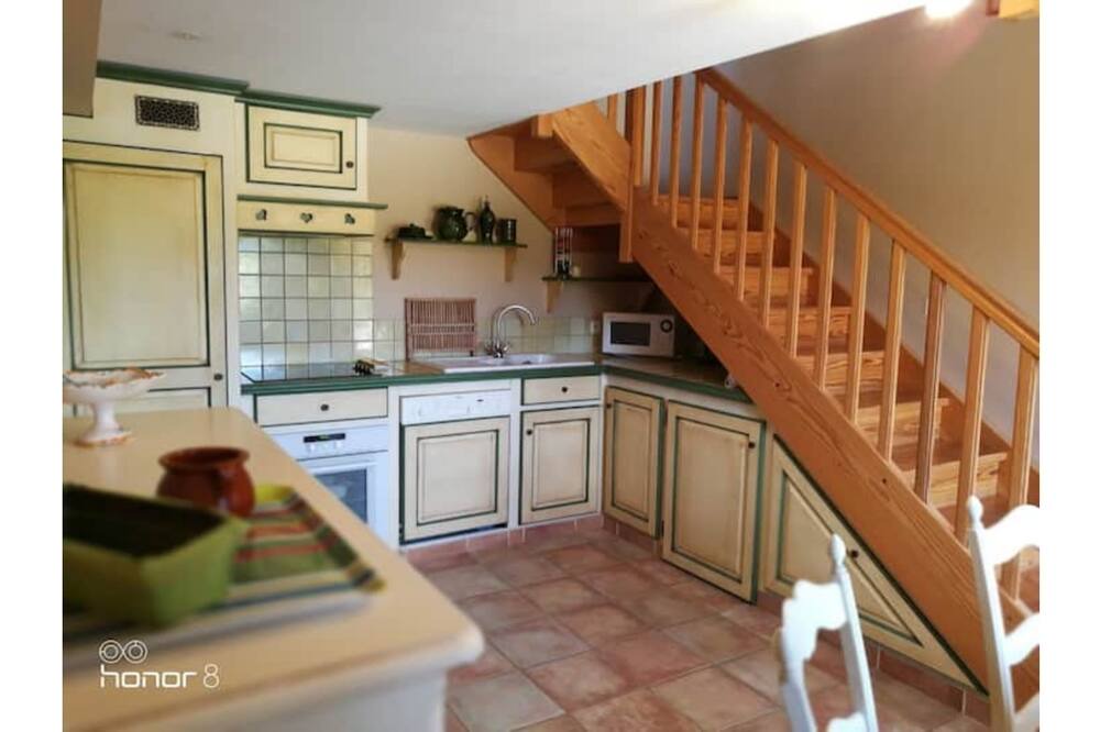 Photo of Kitchen in Saint-Julien-du-Serre