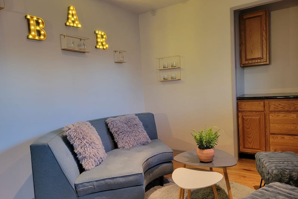 Photo of Livingroom in Hazelwood