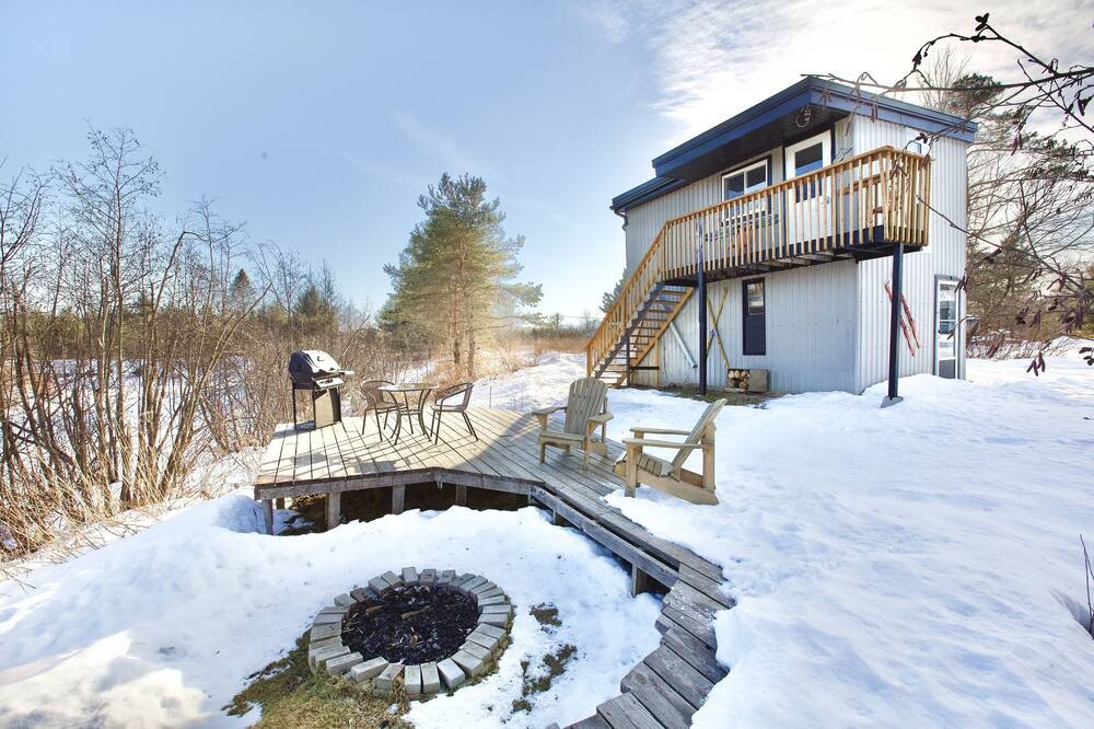 Photo of Outdoor in Mansonville