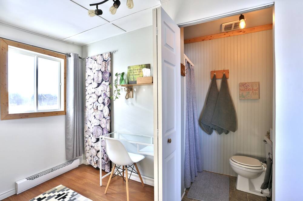 Photo of Bedroom in Mansonville