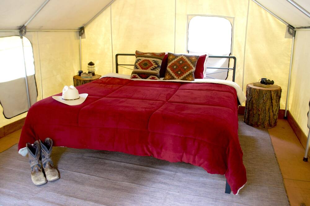 Photo of Bedroom in Trego