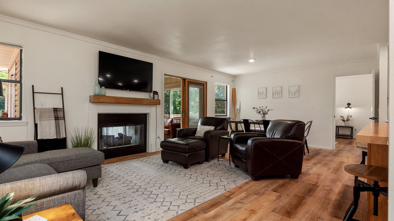 Photo of Livingroom in Bella Vista