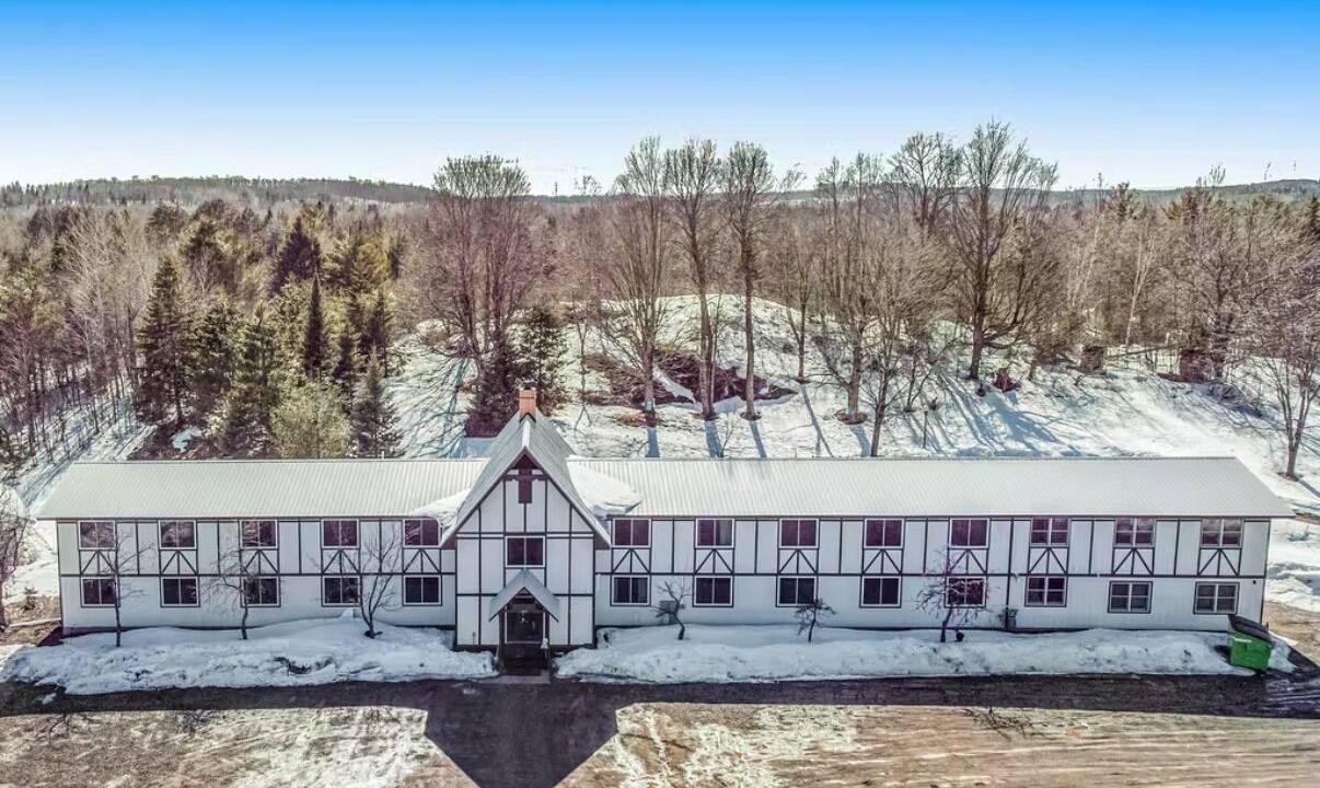 Photo of Outdoor in Wakefield