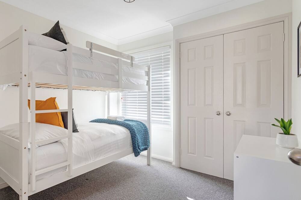 Photo of Others in Huskisson