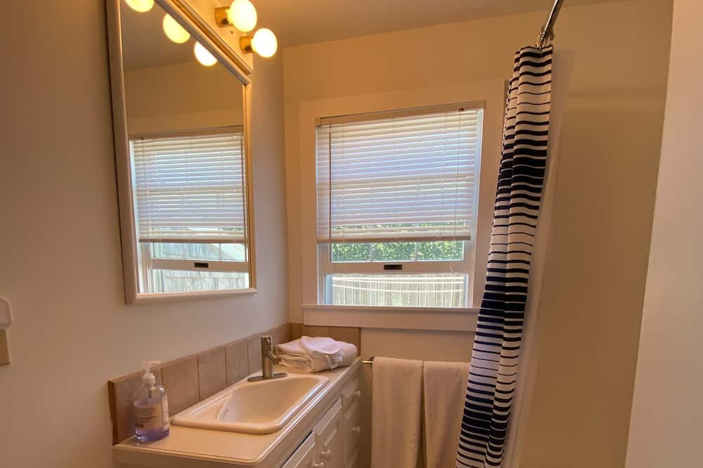 Photo of Bathroom in Quaise