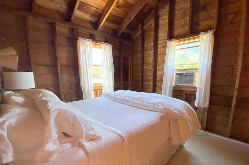 Photo of Bedroom in Quaise