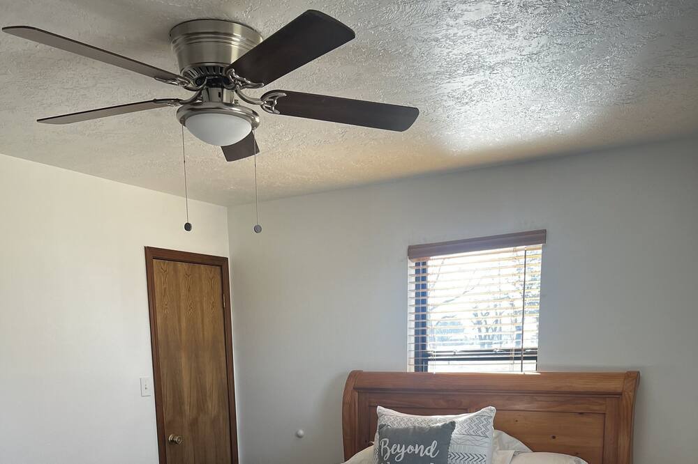 Photo of Bedroom in Ada