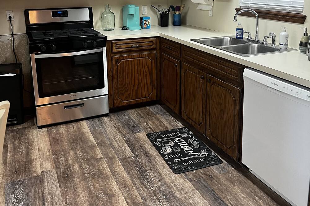 Photo of Kitchen in Ada