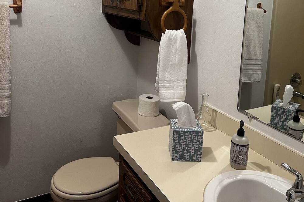 Photo of Bathroom in Ada