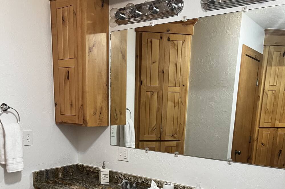 Photo of Bathroom in Ada