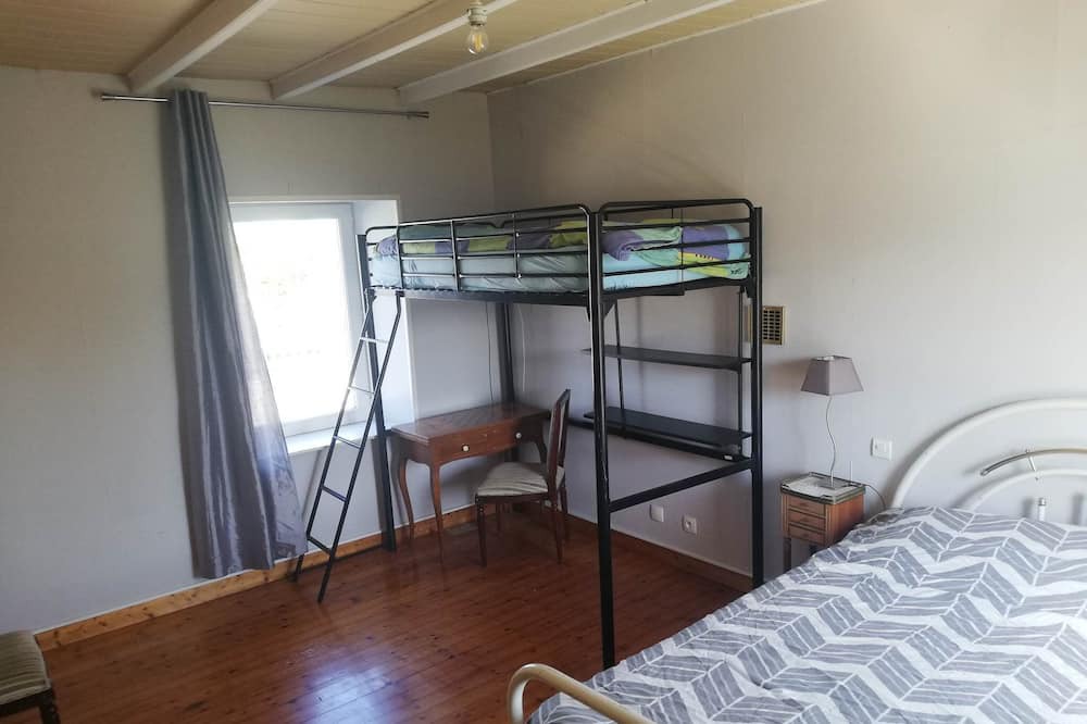 Photo of Bedroom in Ploudaniel