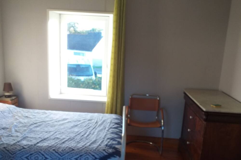 Photo of Bedroom in Ploudaniel