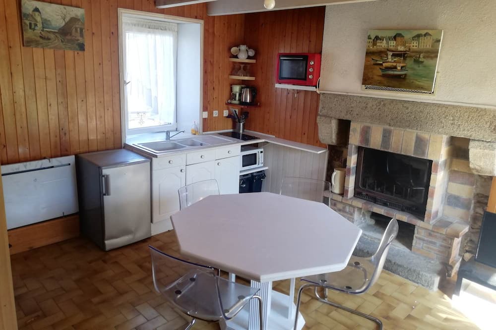 Photo of Kitchen in Ploudaniel