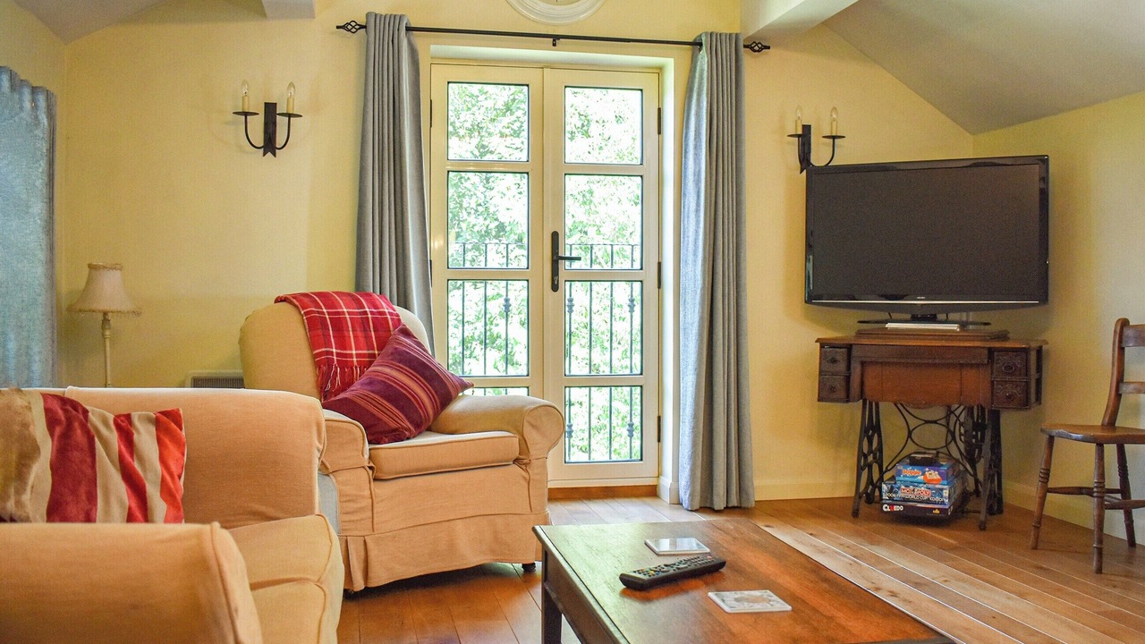 Photo of Livingroom in Ashover