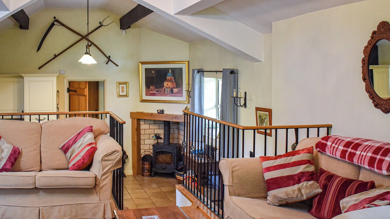 Photo of Livingroom in Ashover