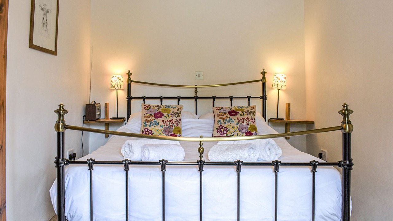 Photo of Others in Tavistock