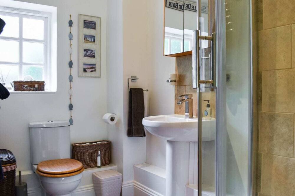 Photo of Bathroom in East Horrington