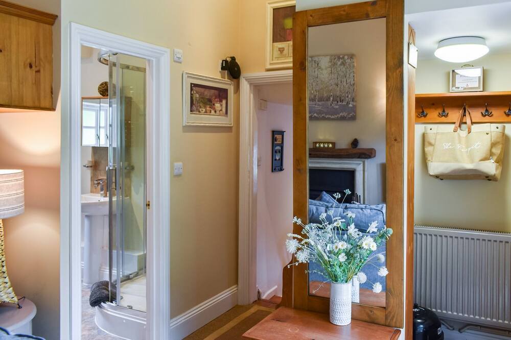 Photo of Bedroom in East Horrington