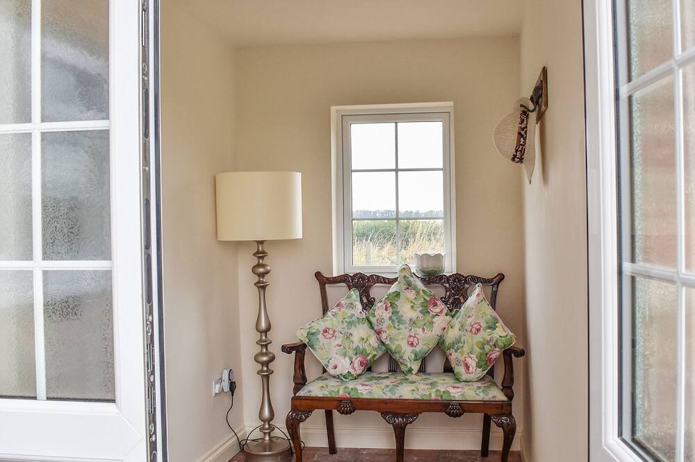 Photo of Livingroom in Swadlincote