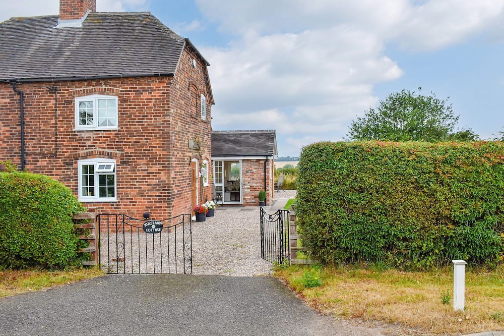 Photo of Outdoor in Swadlincote