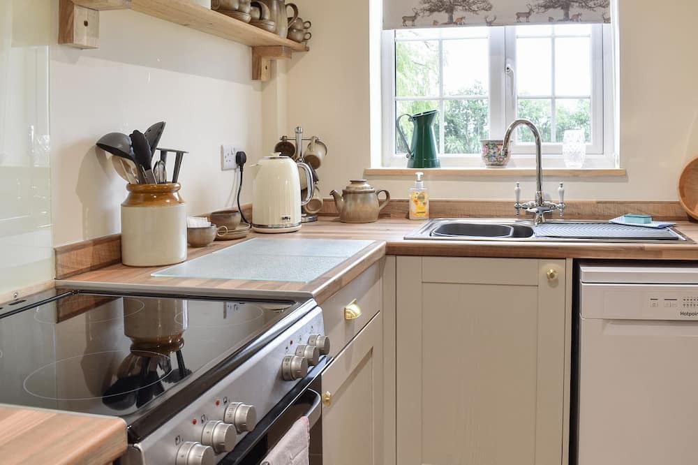 Photo of Kitchen in Swadlincote