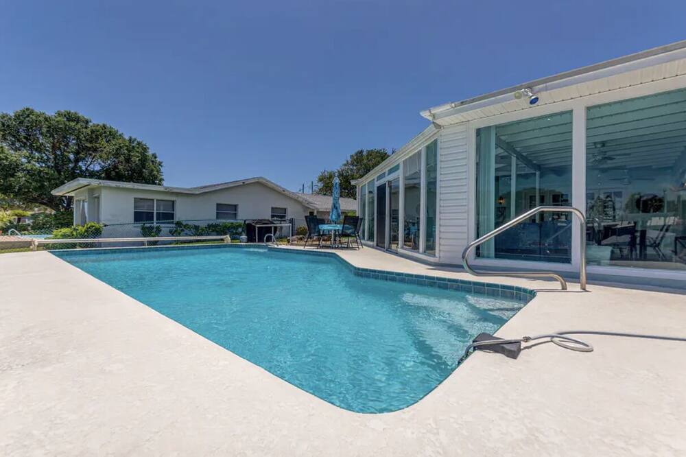 Photo of Outdoor in Cocoa Isles