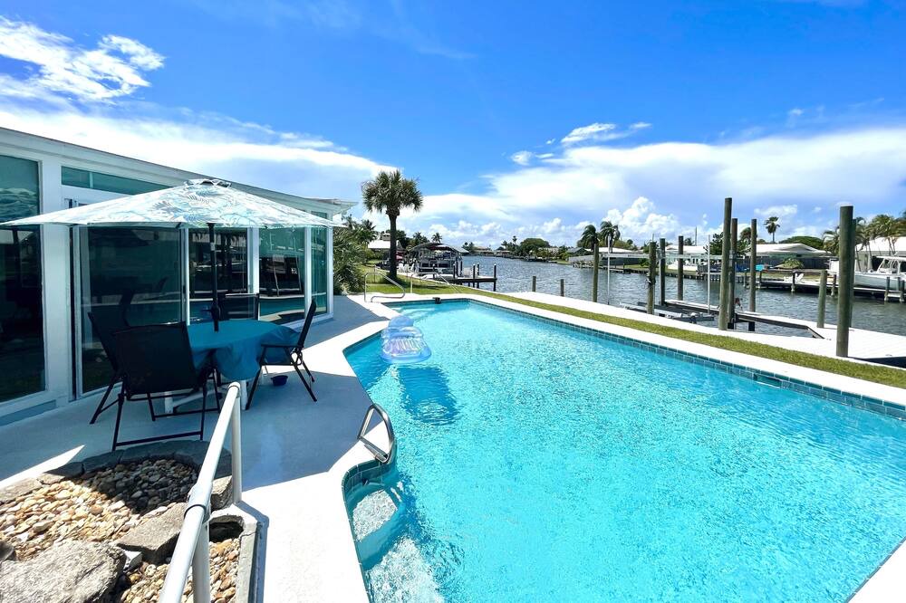 Photo of Outdoor in Cocoa Isles