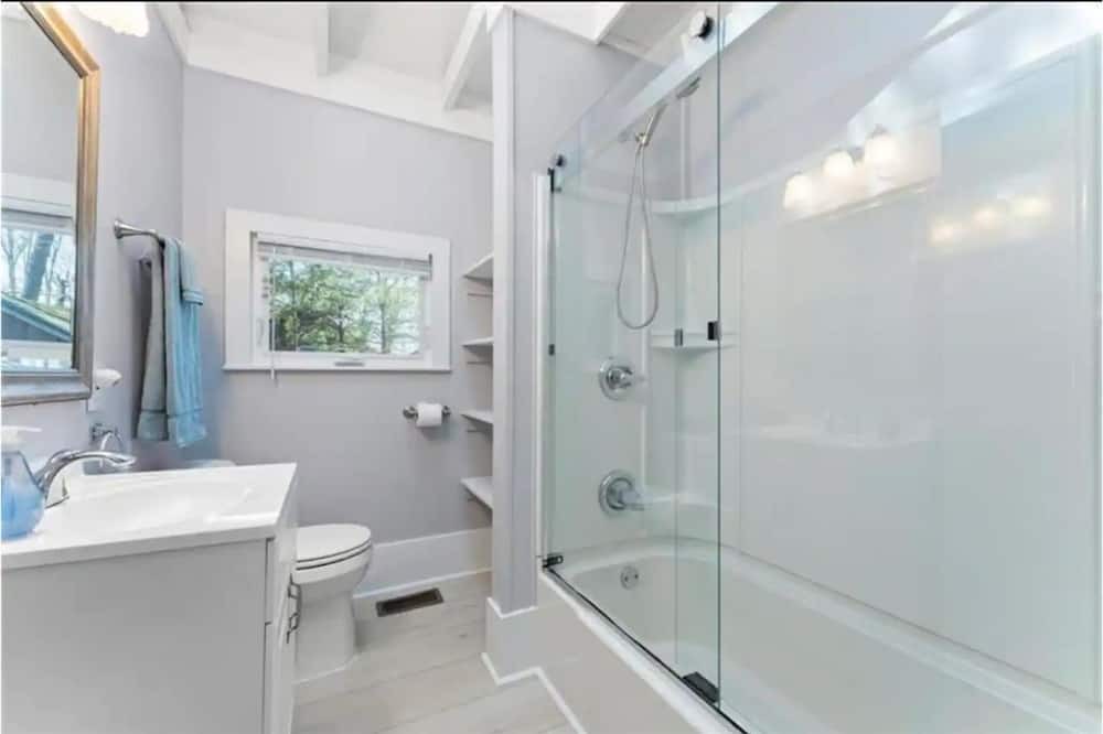 Photo of Bathroom in Swiftwater