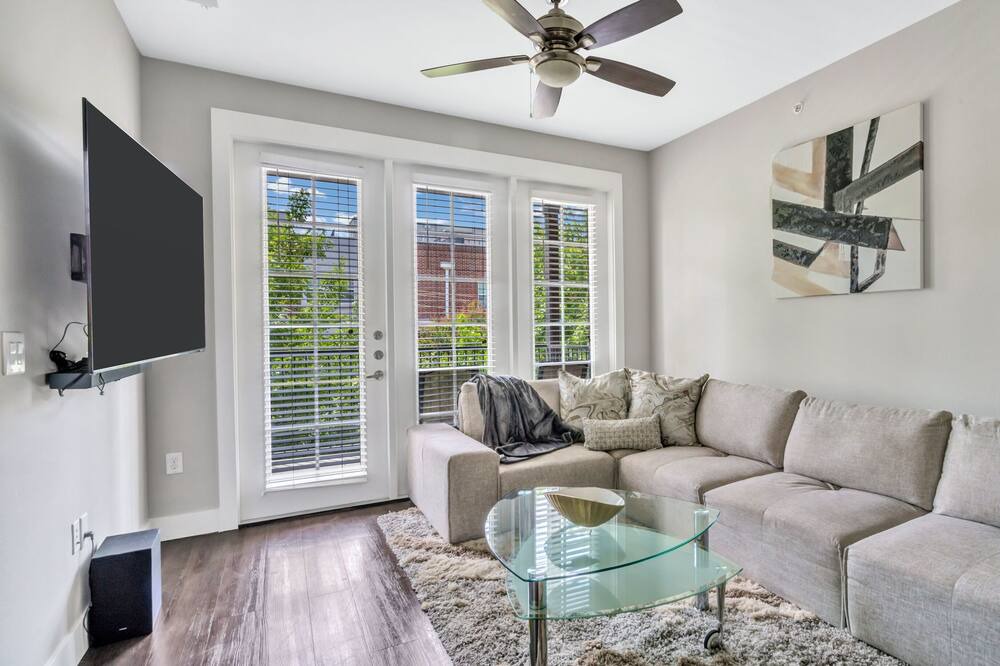 Photo of Livingroom in Oak Lawn
