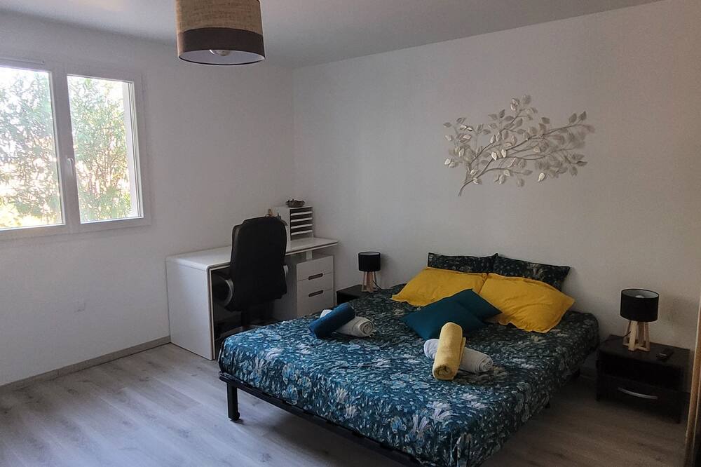 Photo of Bedroom in Saint-Julien-de-Peyrolas