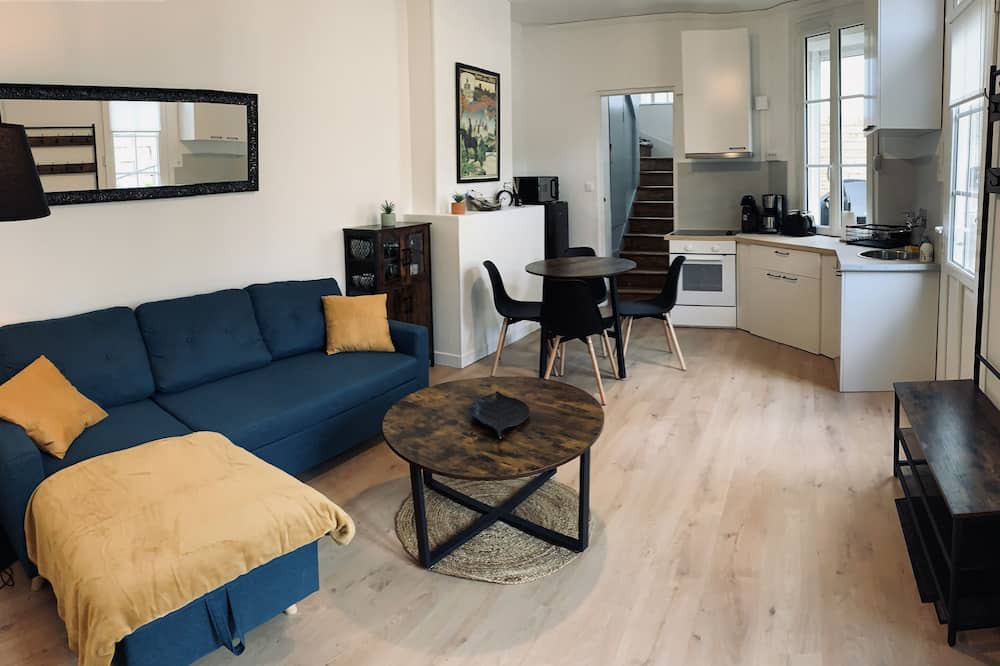 Photo of Livingroom in Pierrefonds