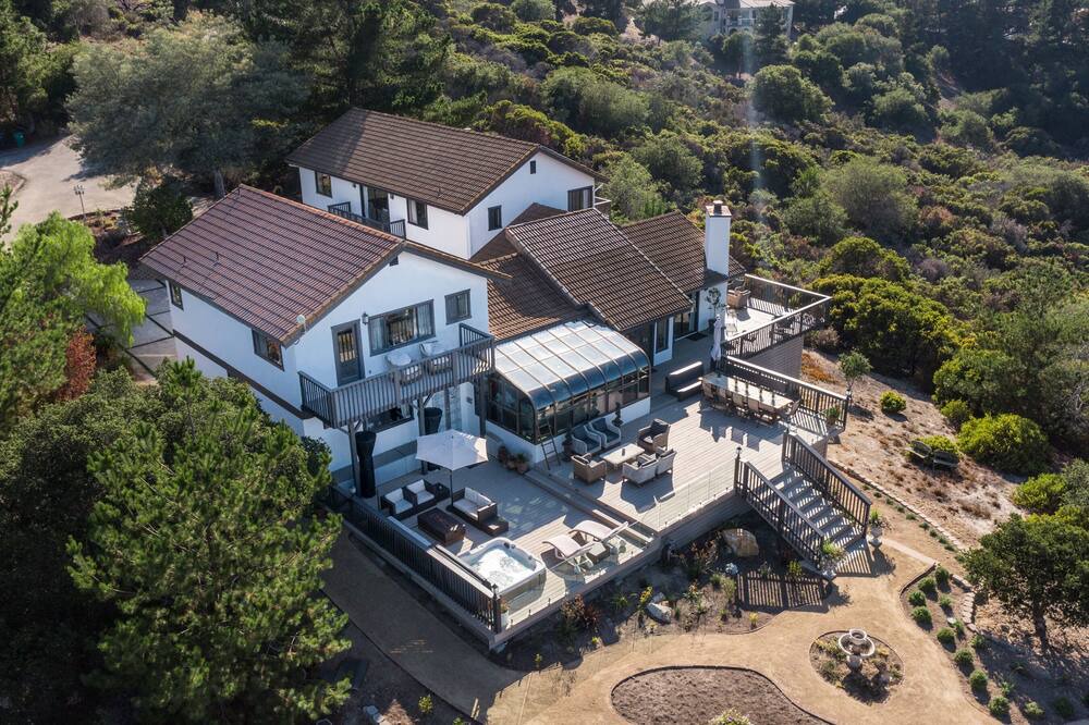 Photo of Others in Monterey