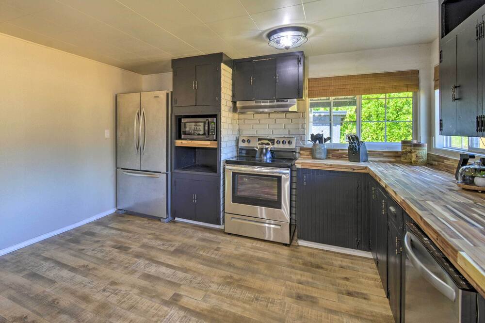 Photo of Kitchen in Quilcene