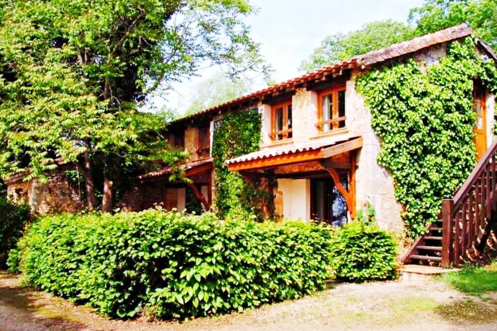 Photo of Outdoor in Gavaudun