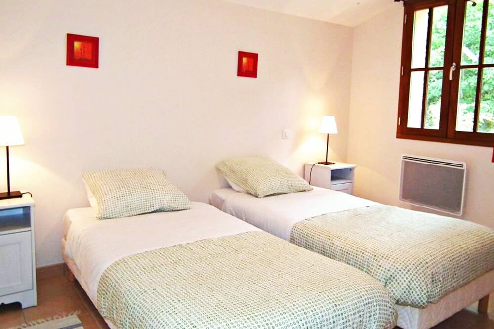 Photo of Bedroom in Gavaudun