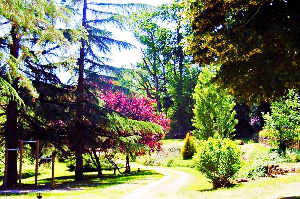 Photo of Outdoor in Gavaudun