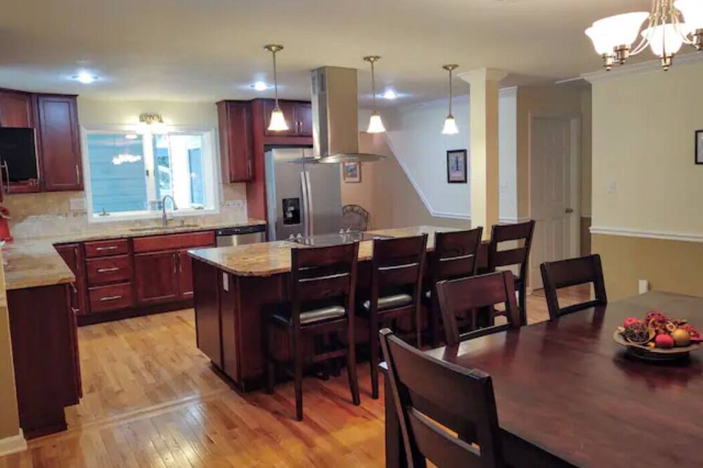 Photo of Kitchen in Bakersville